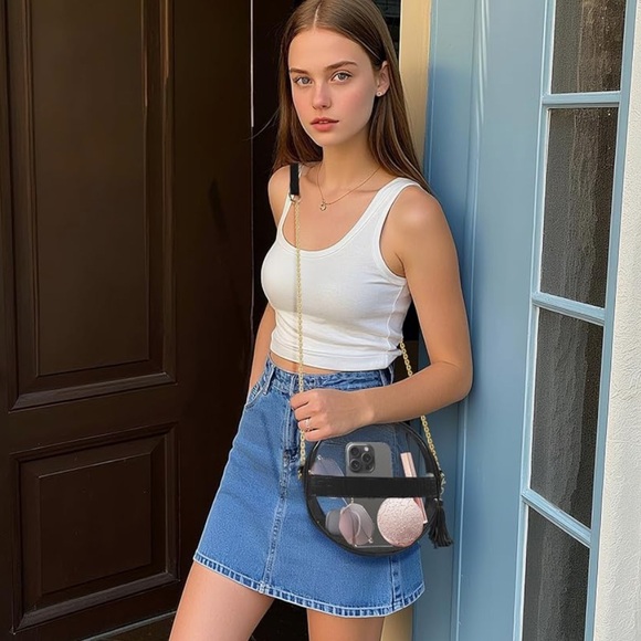 Upcycled authentic LV stadium bag - Picture 9 of 11